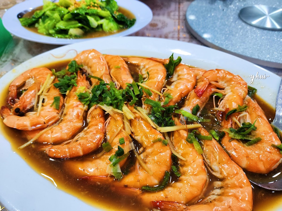 Jesselton Point Seafood Restaurant Photos 2